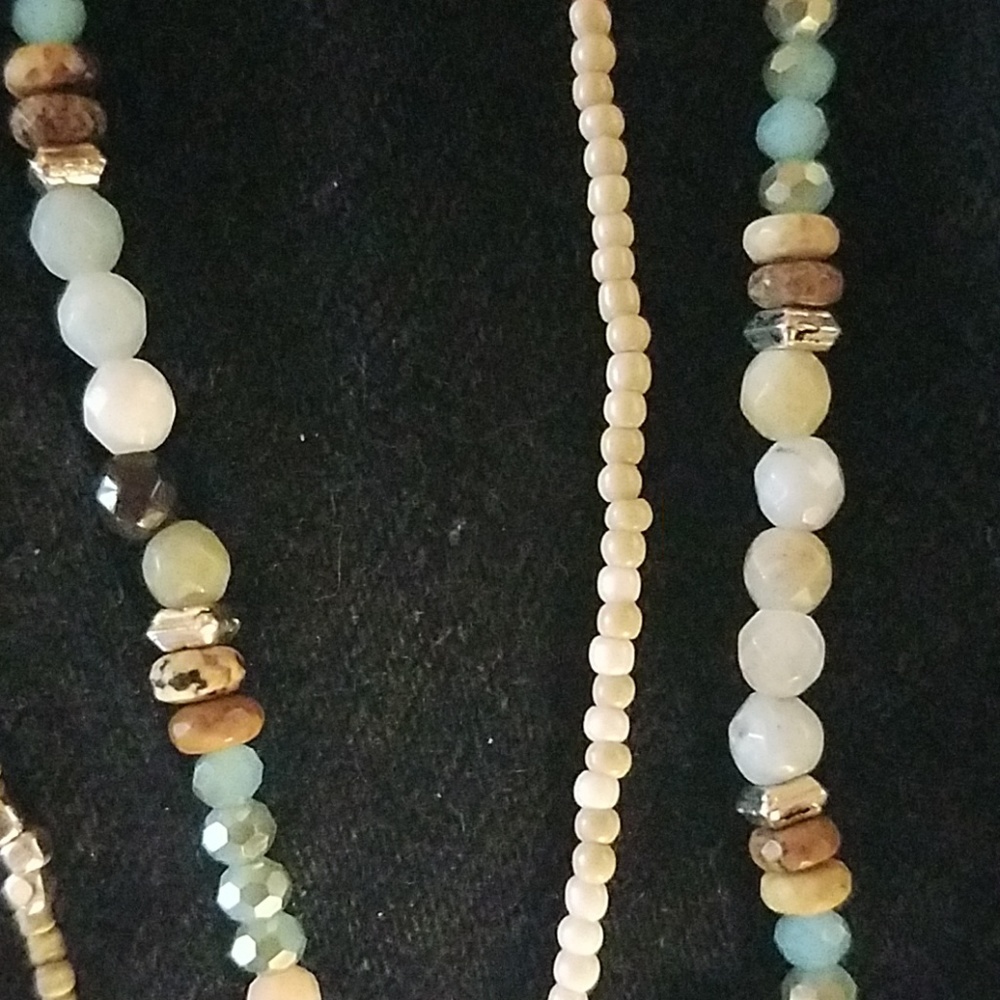 NWOT RARE Nakamol Boho Tassle & Beaded Necklace - Picture 2 of 8